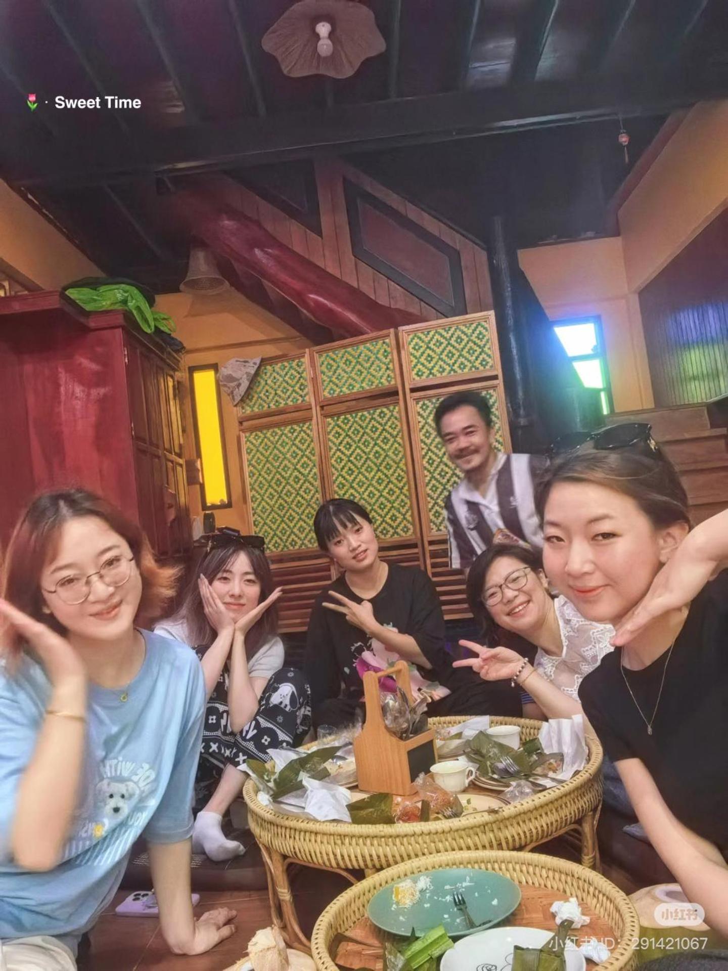 โฮมสเตย์บ้านนายสิงโตเขาคูหา Ban Khu Ha Nai Buitenkant foto